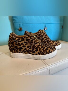 Leopard Print Slip-On Platform Sneakers - Gold Accent